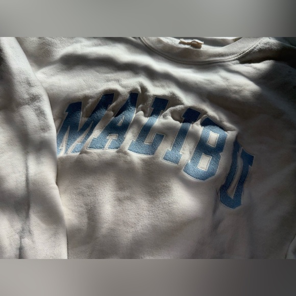 Brandy Melville Sweatshirt - Picture 1 of 4